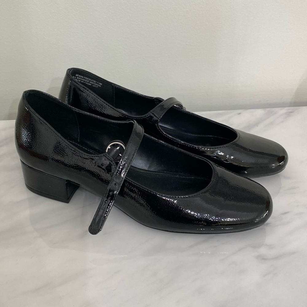 steve madden black patent mary jane low heel flats